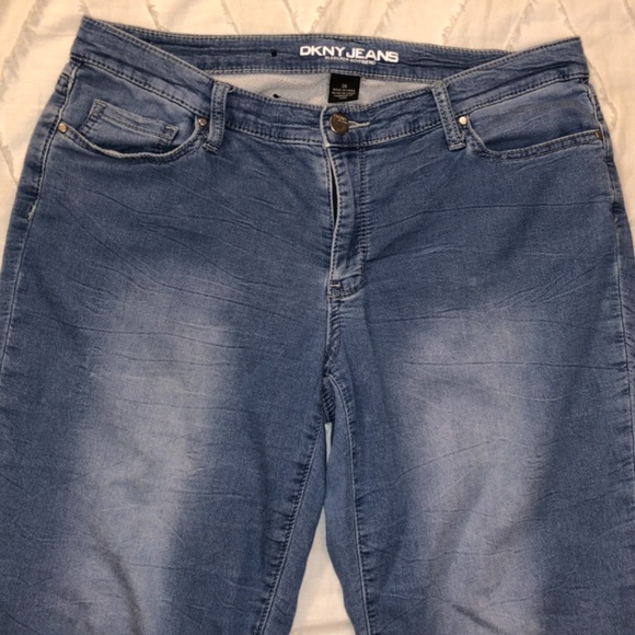 DKNY Bleecker Boyfriend Jeans - Picture 2 of 6